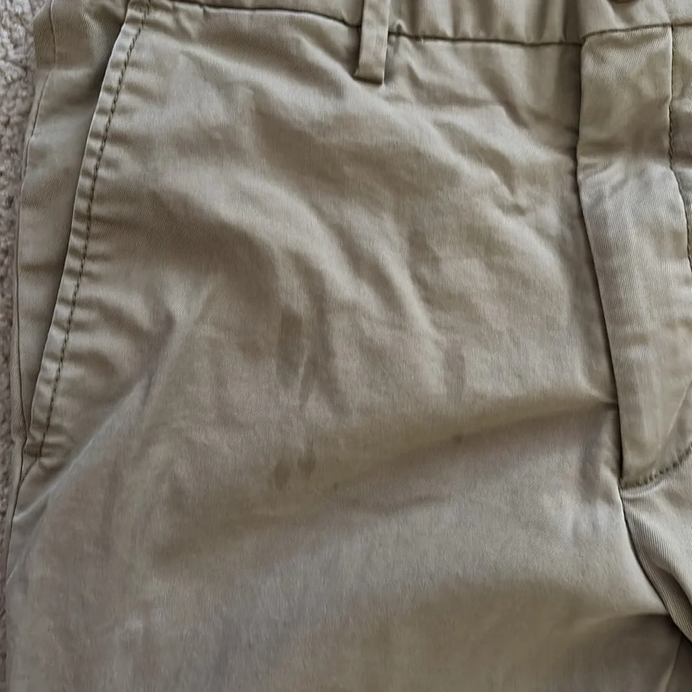 Banana Republic Lived In Chino size W29 L30